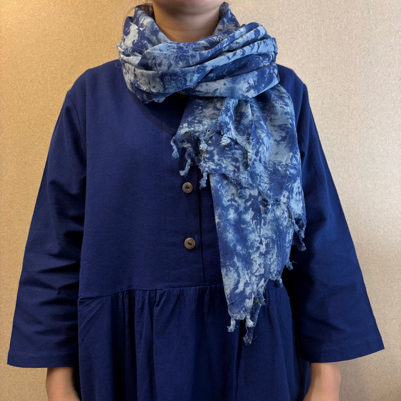 藍染ストール ガーゼ 群雲染め – aitoki - 時を楽しむ丁寧な暮らし