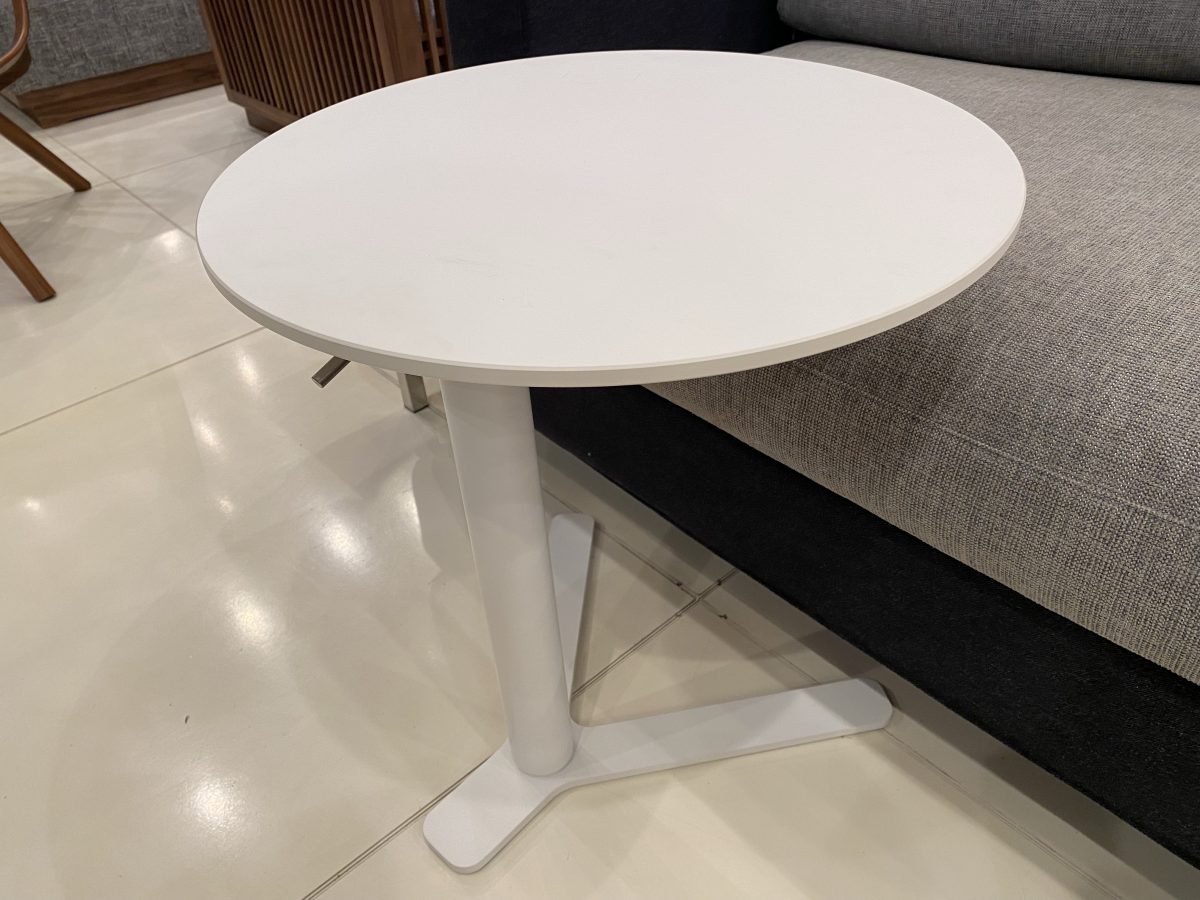 lapalma・昇降式サイドテーブルYO | 住賓館オフィシャル | 世界の名品