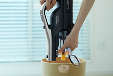 スティッククリーナー（コードレス式）PV-BL50K ： クリーナー ： 日立