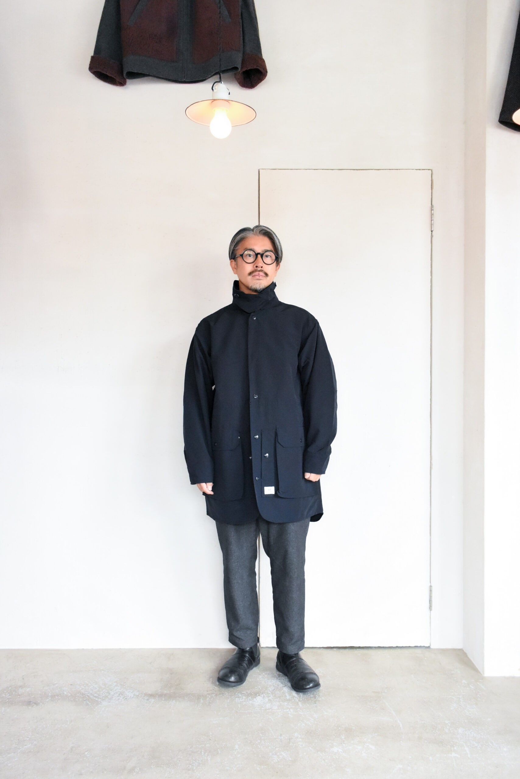 SASSAFRAS Cultivator Coat 9W Corduroy Black | kado〔カド オノミチ〕