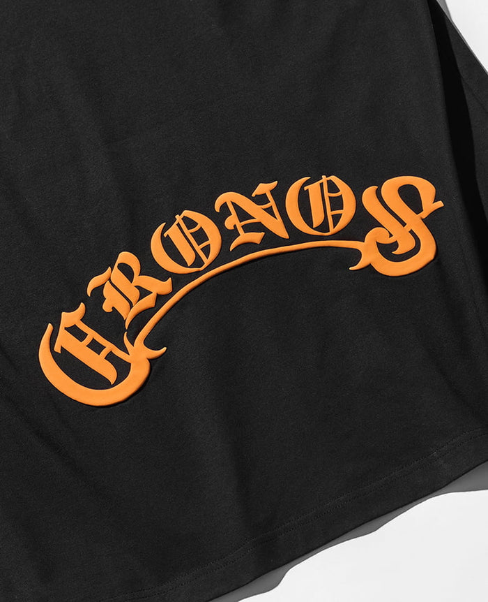 クロノス アーチ ブラックレター オーバーサイズ Tシャツ – 買えるLEON