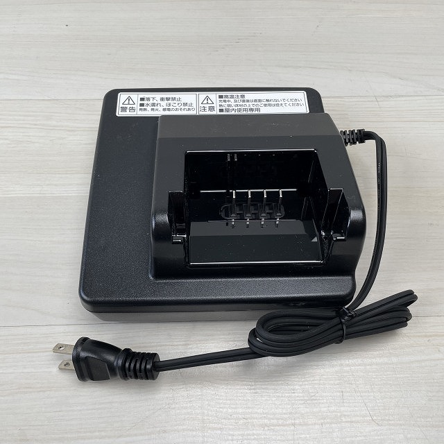 Panasonic リチウムイオン電池用 バッテリー充電器 NKJO75Z Amazon.co