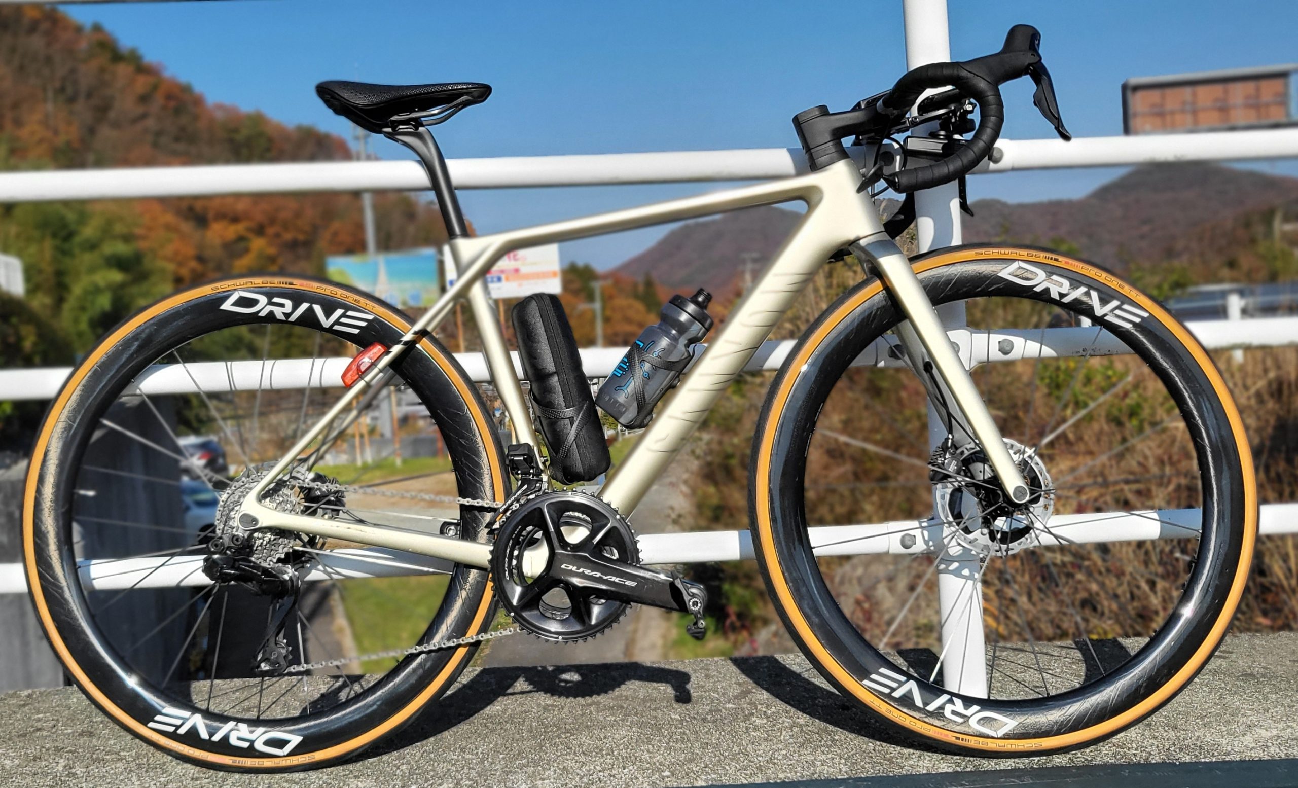 軽すぎ・安すぎ・速すぎ・ELITE WHEELS DRIVE 50D｜かつおちゃんねる