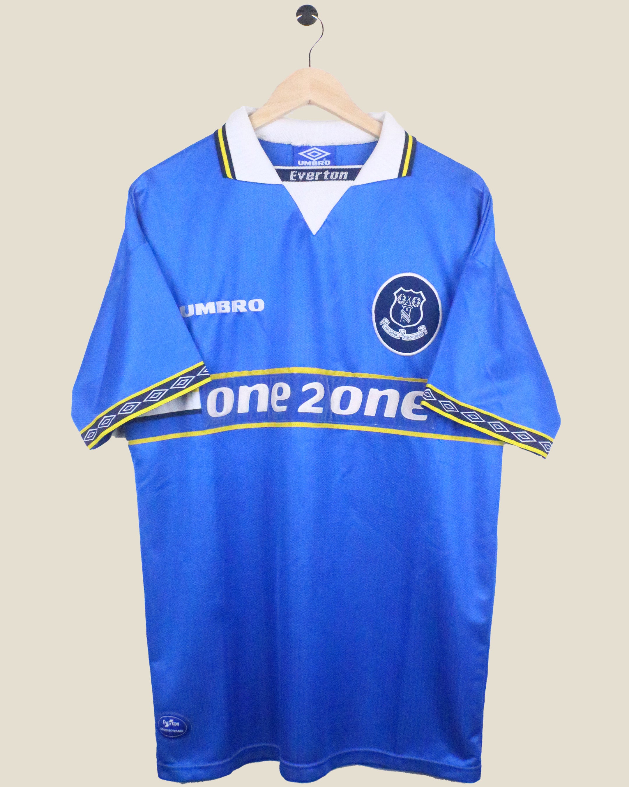 Everton – Kick Off Vintage