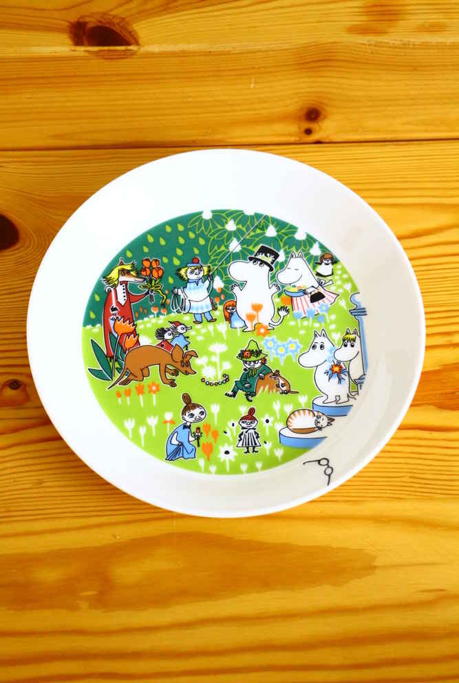 アラビアムーミンコレクターズプレート、2015年(2/10)、2016年(3/10