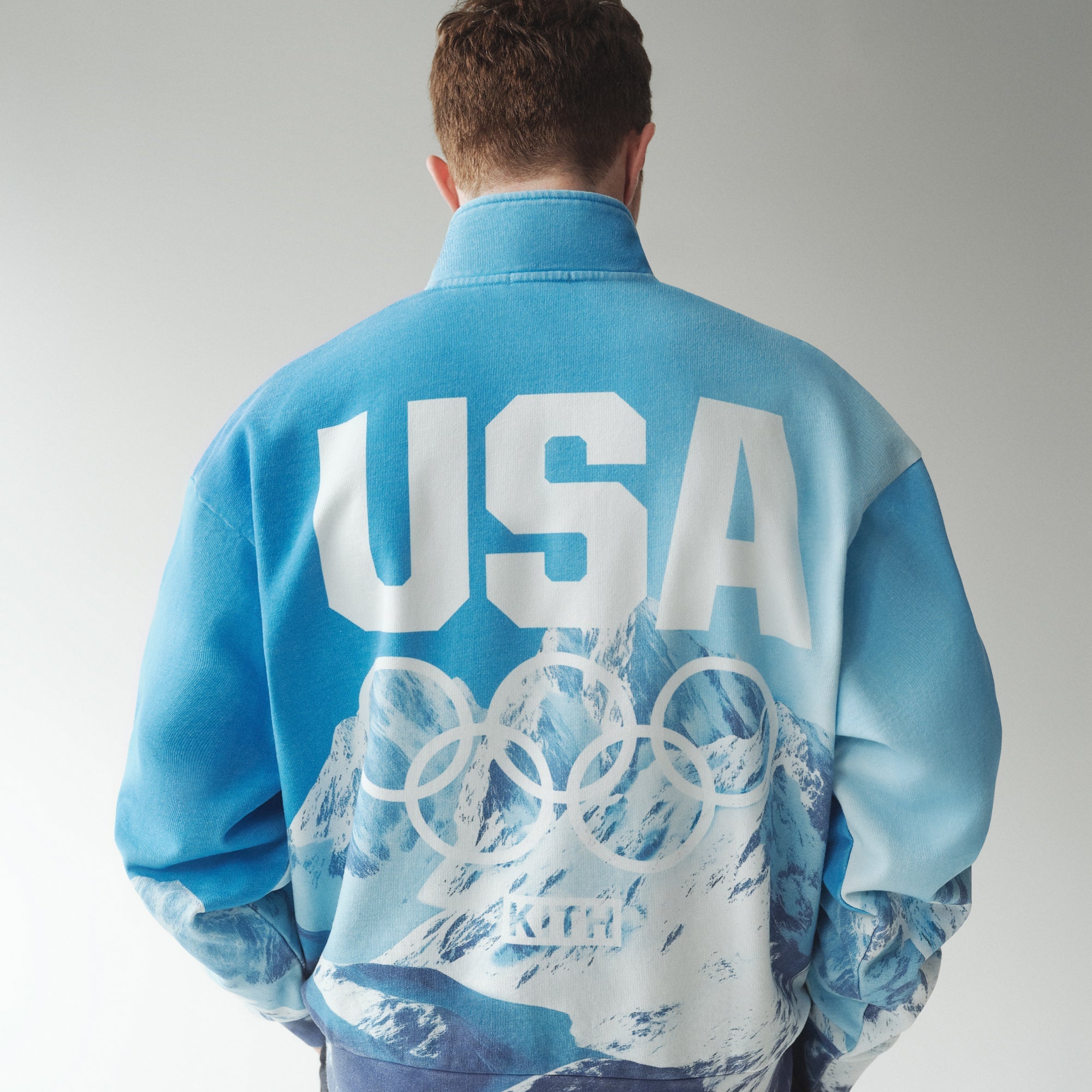 The North Face Mens GTX Mountain Jacket - Gardenia White / TNF