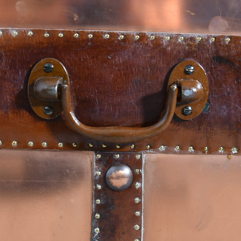 メタルとレザー トランクボックス/TR-32 – 神戸アンティークウェアハウス