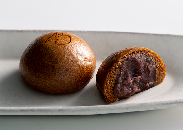 月とうさぎ 黒糖まんじゅう 6個入