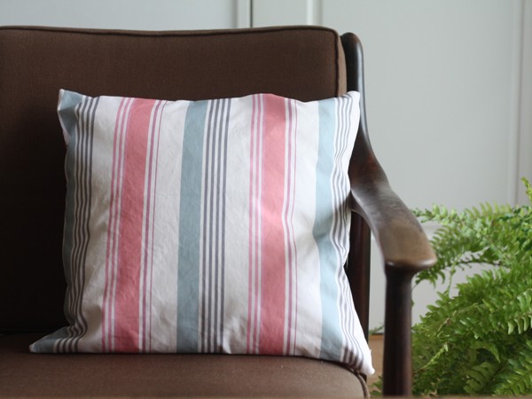 意外と簡単！ファスナー付きクッションカバーの作り方│koshirau 拵う