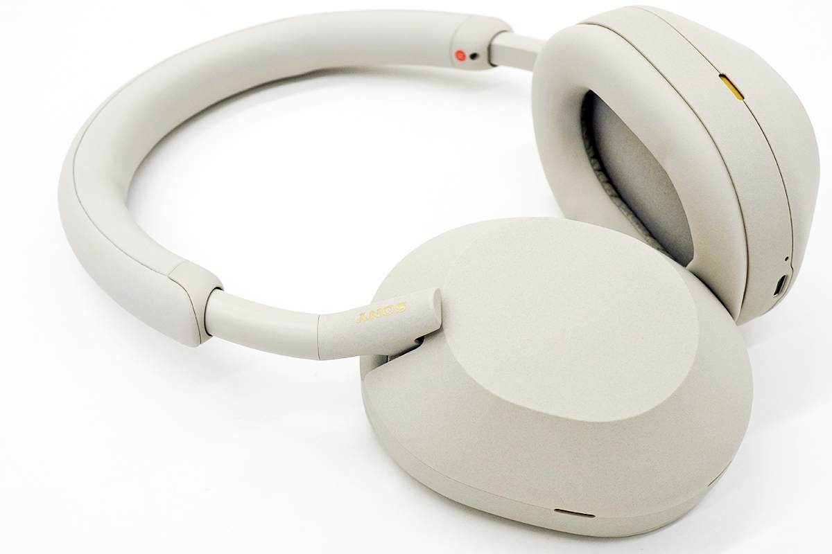 ワイヤレスノイズキャンセリングステレオヘッドセット「WH-1000XM5」を