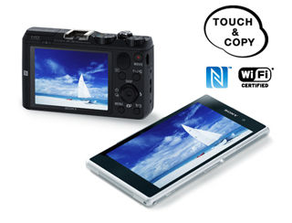 光学30倍ズームと高い拡張性を兼ね備えたサイバーショット「DSC-HX60V