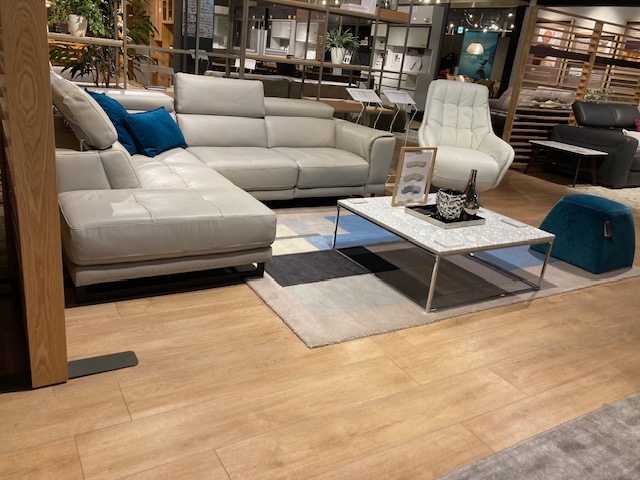 人気ブランドソファ、新商品入荷しました | LAPIAS万代家具 | 愛知県