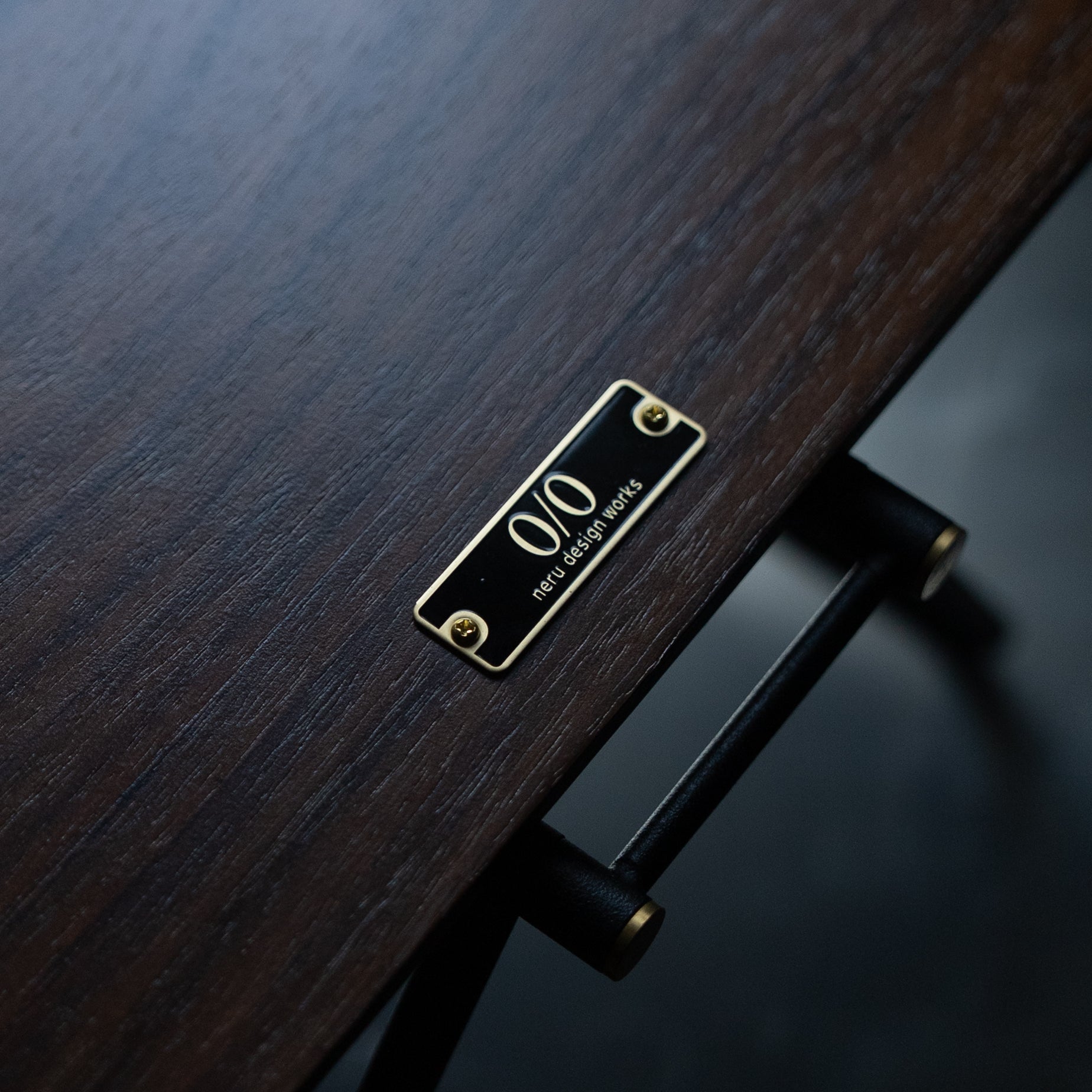 抽選販売】Butterfly table neru ver Mサイズ – LOG