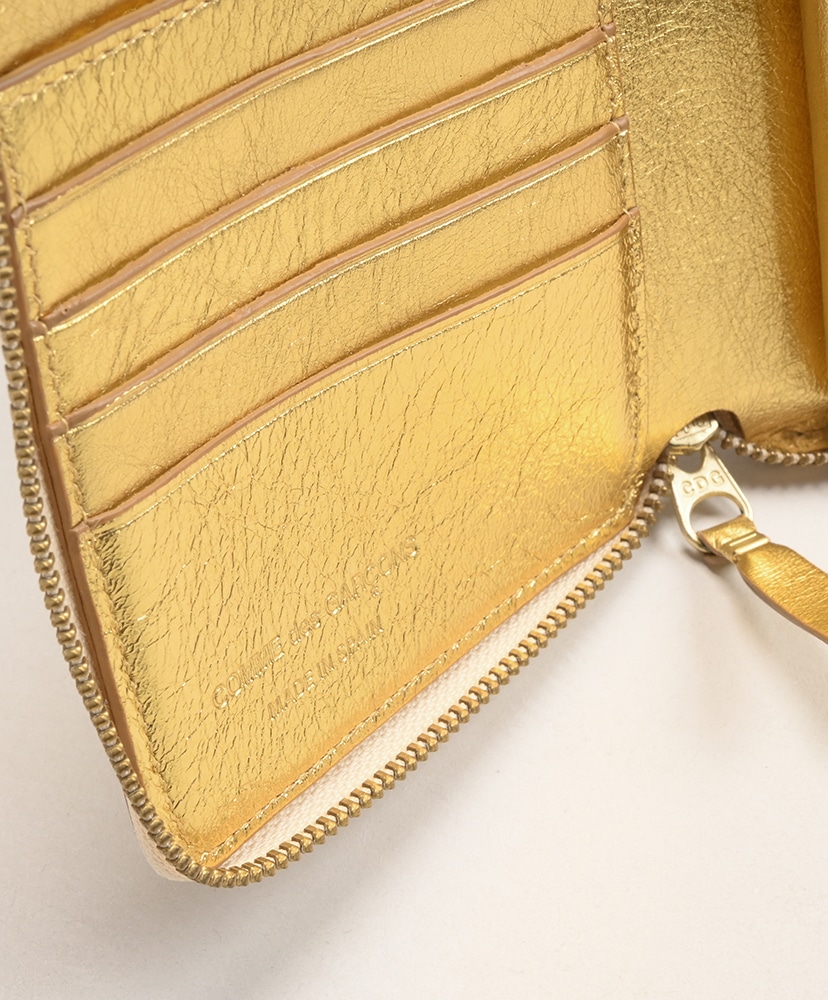 8Z-B021-051 - 二つ折りZip Wallet(ONE Gold/ゴールド): Wallet COMME