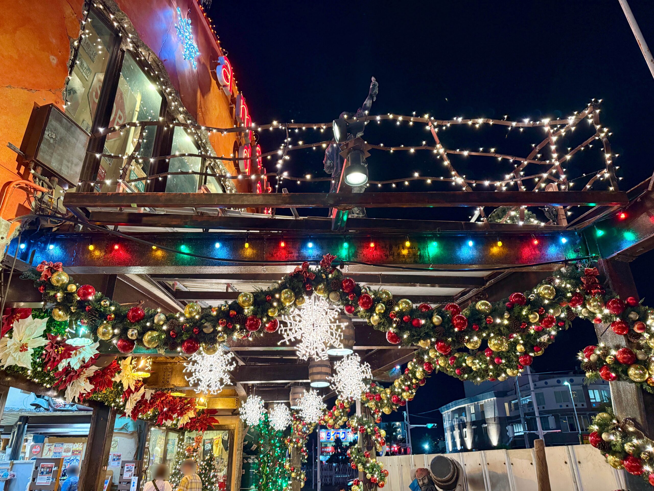 美浜アメリカンビレッジのイルミネーション(2025-2026)開催中 | 北谷日常