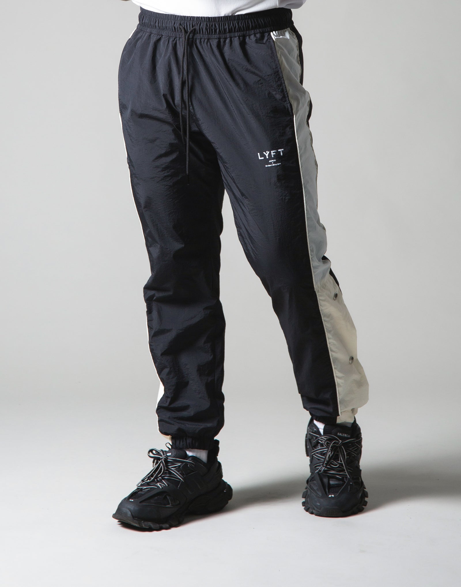 Warm Up Nylon Pants - Black – LÝFT