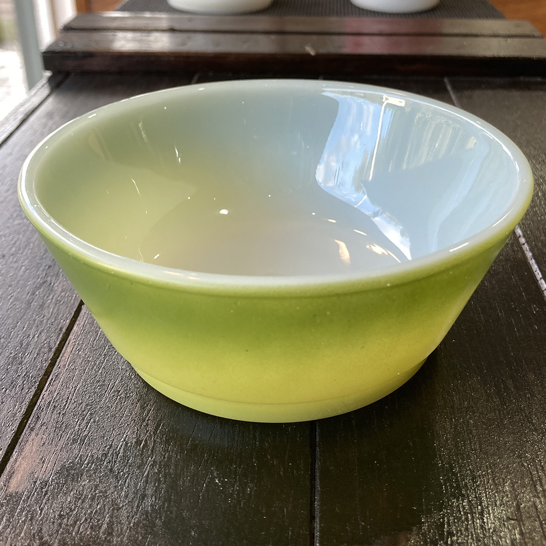 シリアルボウル黄緑 1960年代～1976年製造 Fire-kingファイヤーキング