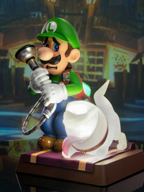 再入荷】ルイージマンション3/ ルイージ 9インチ PVCスタチュー