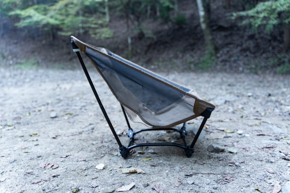 ヘリノックス グランドチェア Ground Chair - All Black – Helinox Japan