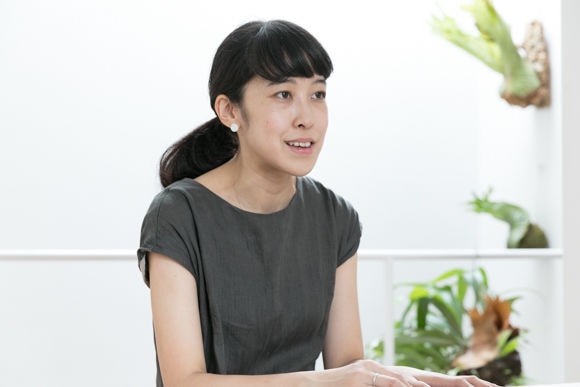 うつわディクショナリー#13 アートのような八木麻子さんのガラス