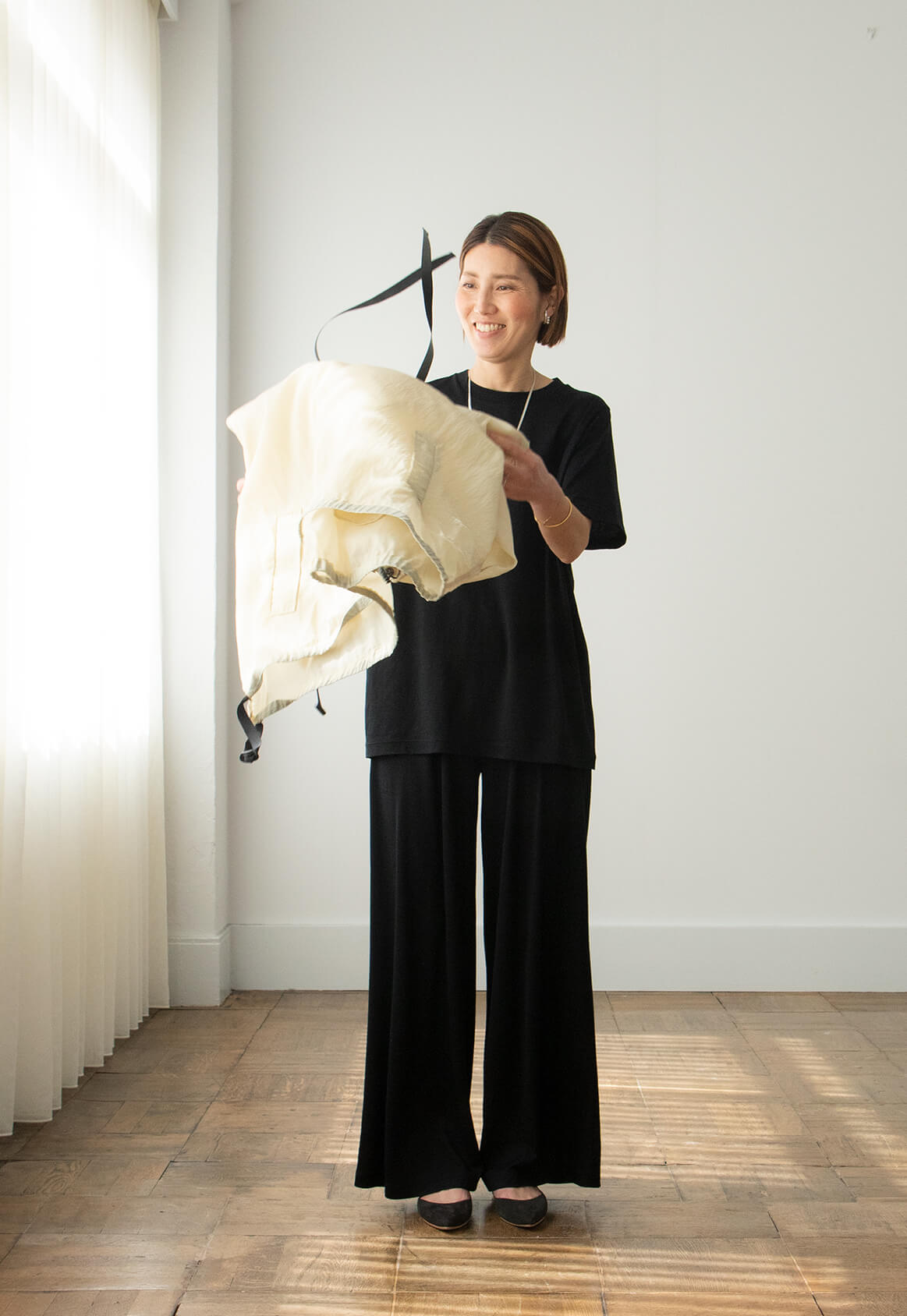 バルーンポンチョ」「Balloon Poncho」soutiencollar（ステンカラー