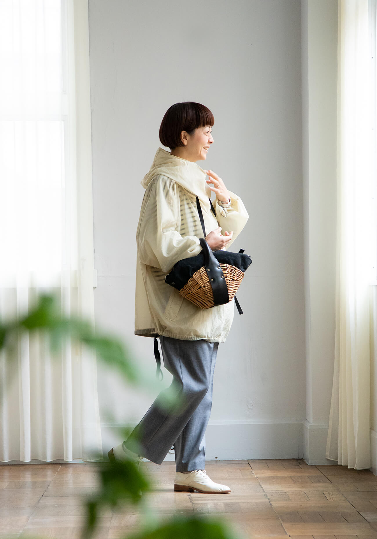 バルーンポンチョ」「Balloon Poncho」soutiencollar（ステンカラー