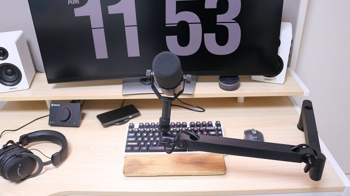 Elgato Wave Mic Arm LPをレビュー！デザイン良しの下部設置可能な