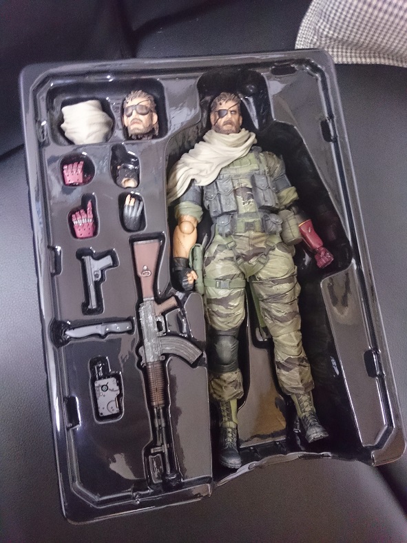 PLAY ARTS改 - KAI - ヴェノム・スネーク レビュー - メタルギア