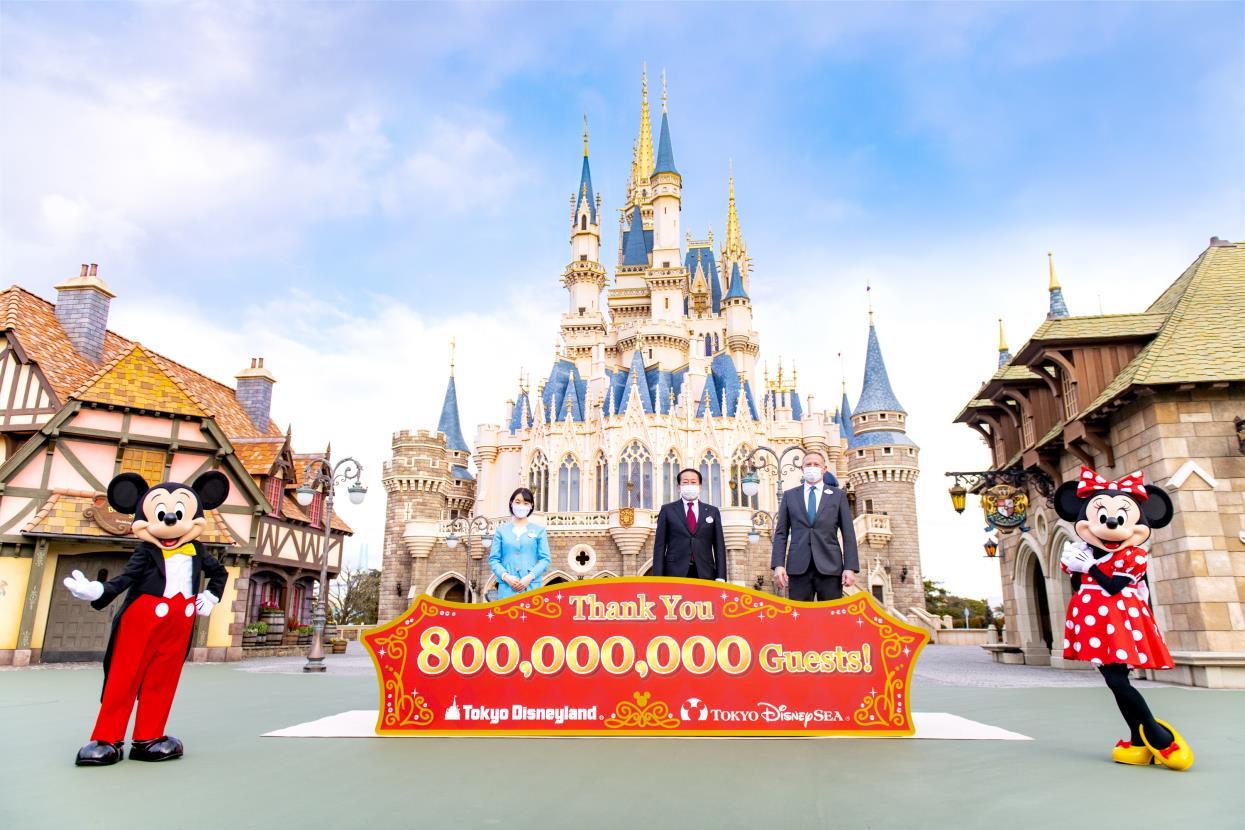Tokyo Disney Resort Reaches Milestone 800 Millionth Guest - WDW