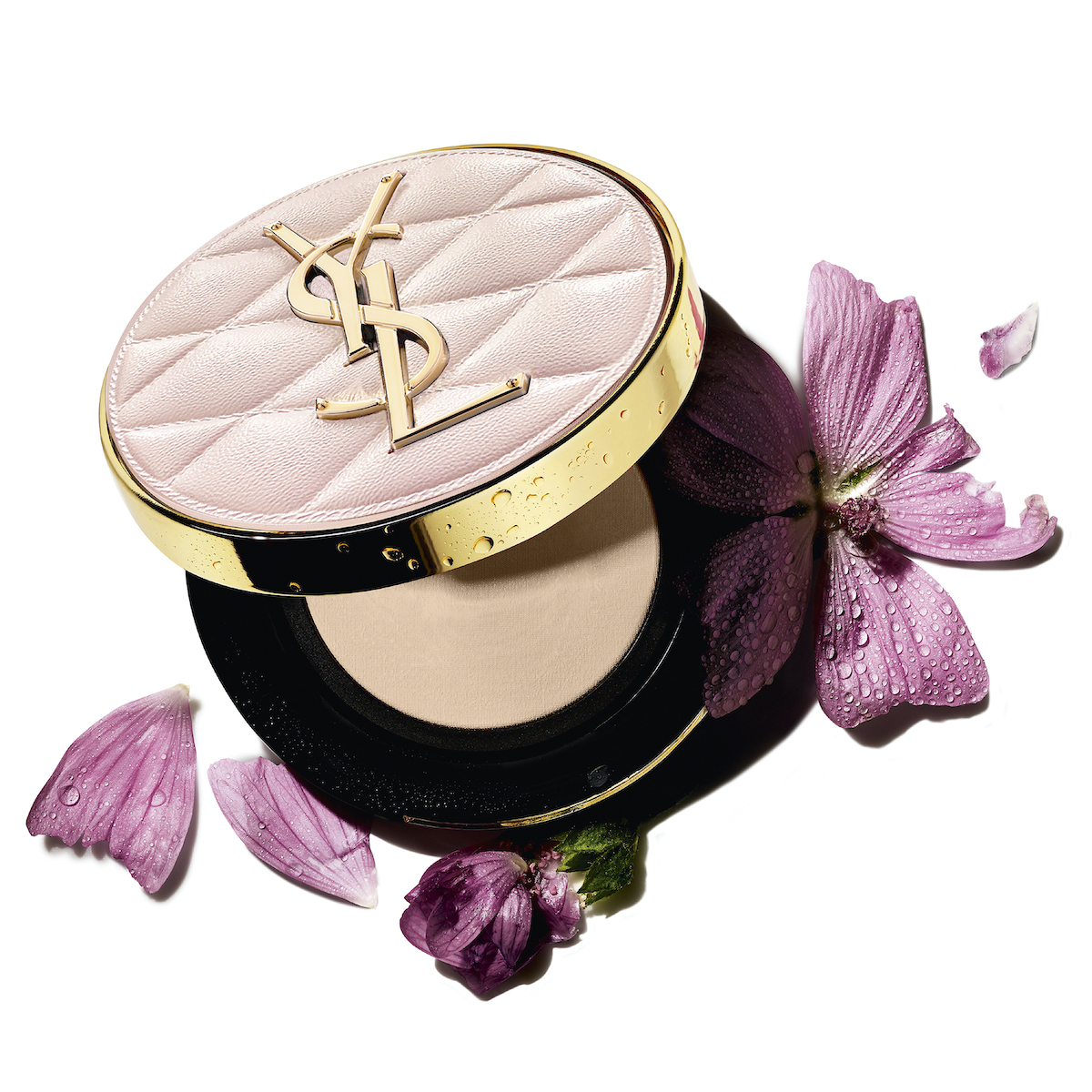 YSL」の人気クッションファンデーション2型がドレスアップ 限定