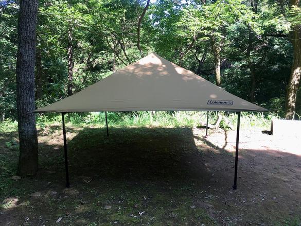 コールマンの「TCバイザーシェード」で、ほどよい開放感とプライベート