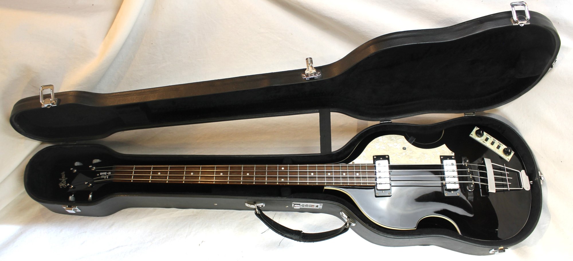 7005 - Hofner Hi Series B Bass - Ignition Series Violin Bass