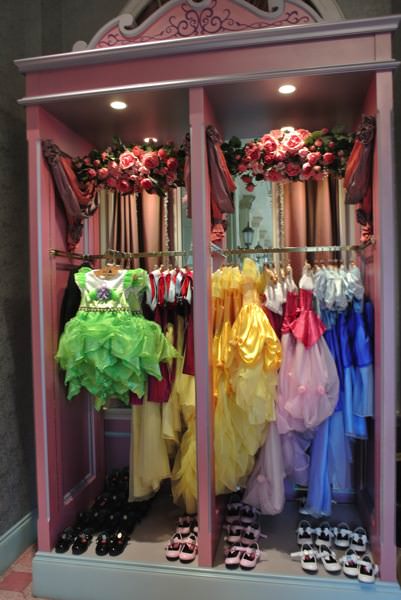 ディズニーランドホテルのビビディバビディブティックへ行ってきました