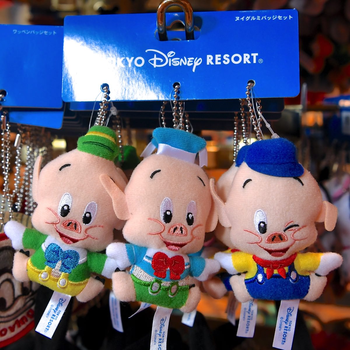 かわいいペアやトリオセット！東京ディズニーランド ぬいぐるみバッジ