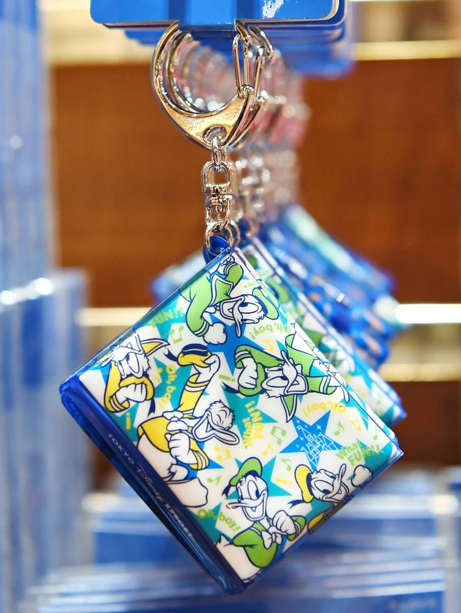 ミッキー&フレンズの総柄デザイン！東京ディズニーランド｢スーベニア