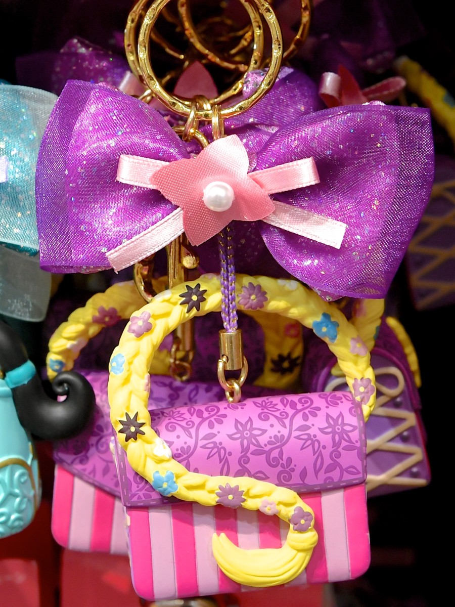 ディズニープリンセスモチーフ！東京ディズニーランド バッグ型キー