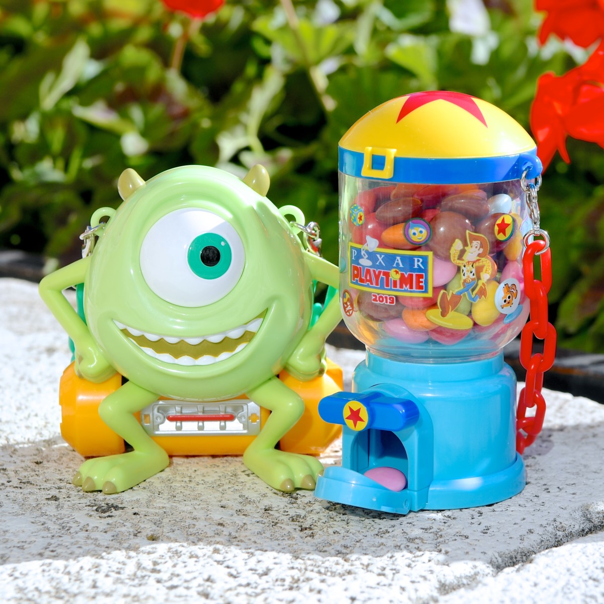 カプセルトイ&マイク・ワゾウスキ！東京ディズニーシー“ピクサー