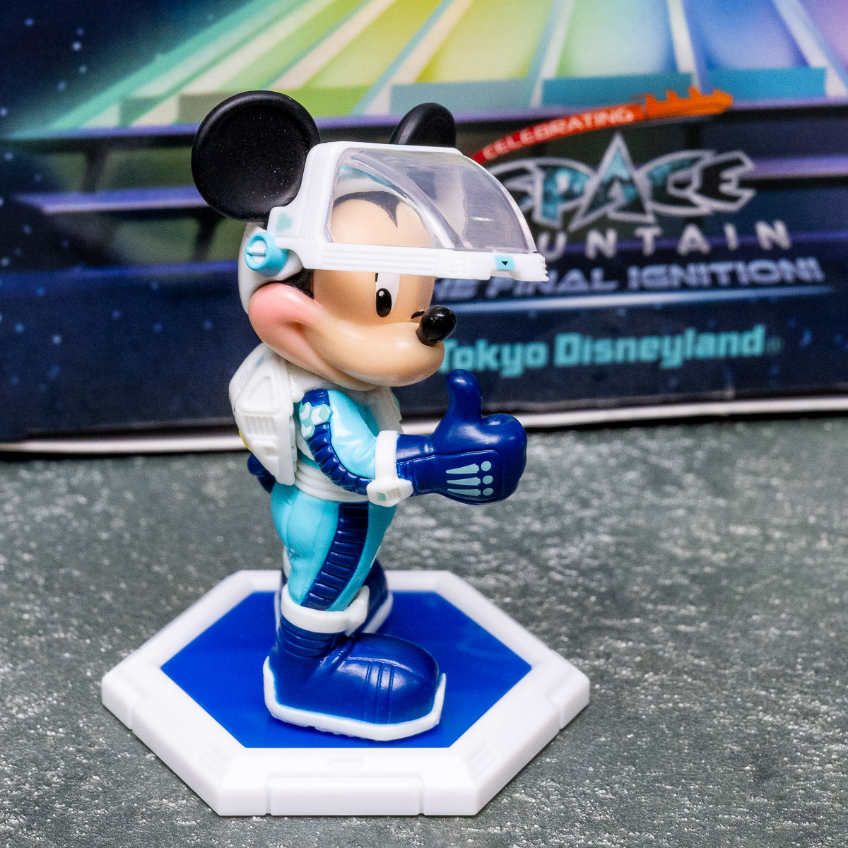 宇宙服を着たミッキーも！東京ディズニーランド「セレブレーティング