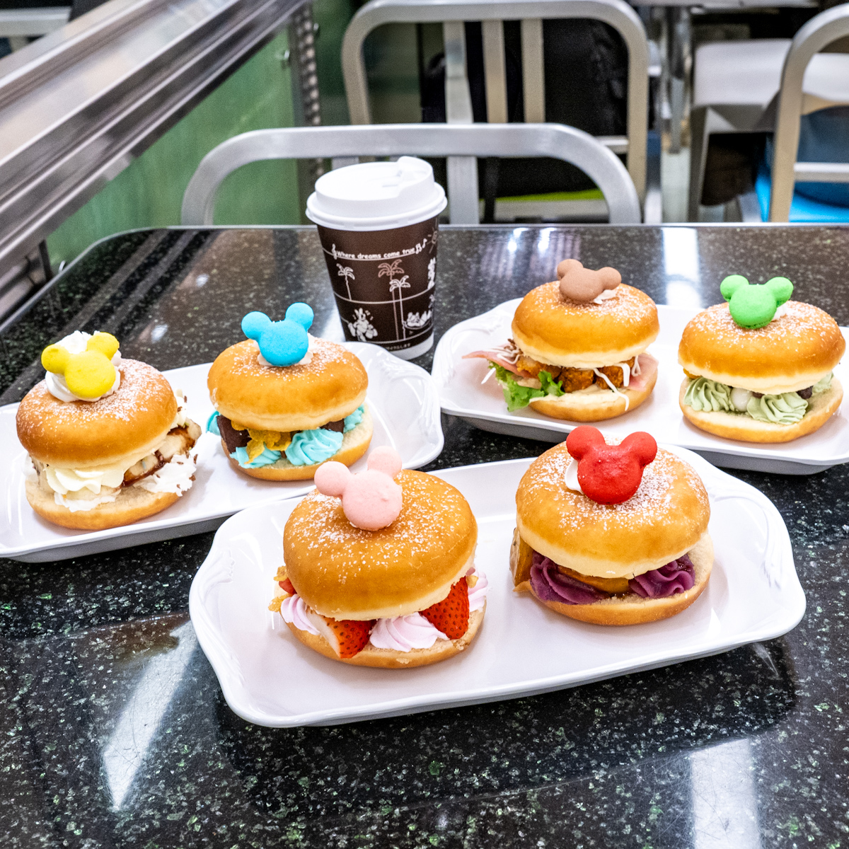 カラフルかわいい全6種類！ディズニーアンバサダーホテル「チック