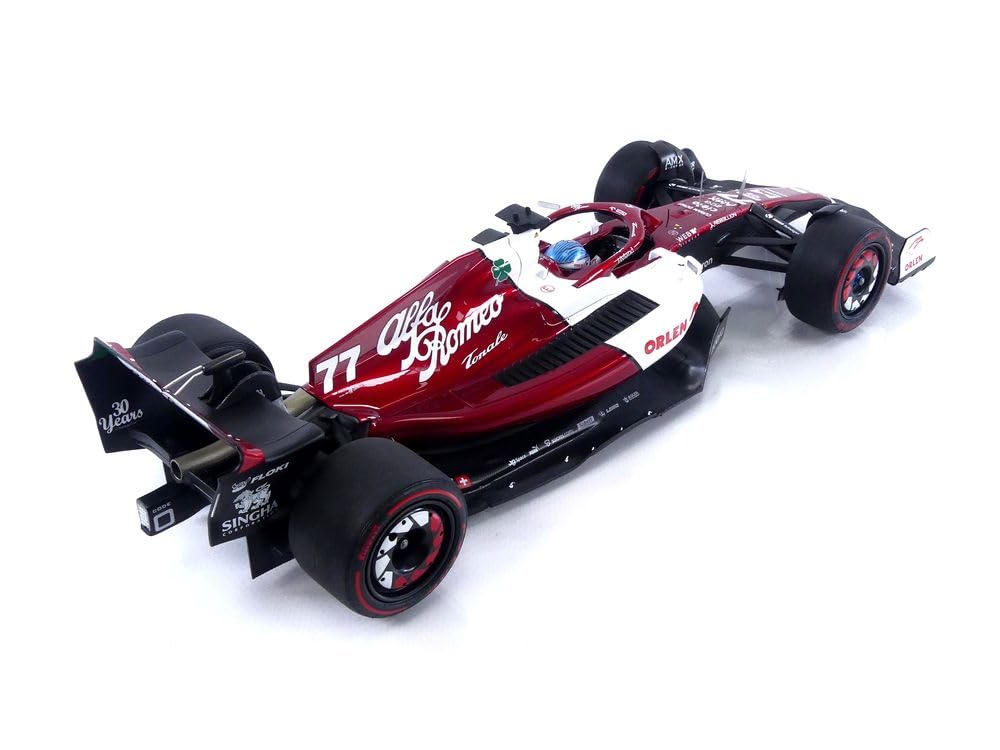 1/18 ミニチャンプス アルファロメオF1 C42 ボッタス 1/18