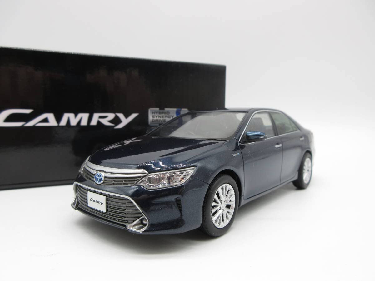 Amazon | 1/30 トヨタ カムリ ハイブリッド CAMRY 50 後期 非売品