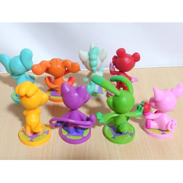Amazon | Z6 スマイリングクリッターズ フィギュア 8体セット台座
