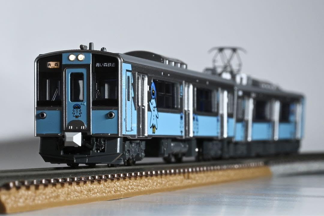 Amazon.co.jp: KATO 青い森鉄道 青い森701系 2両セット OZJV : おもちゃ
