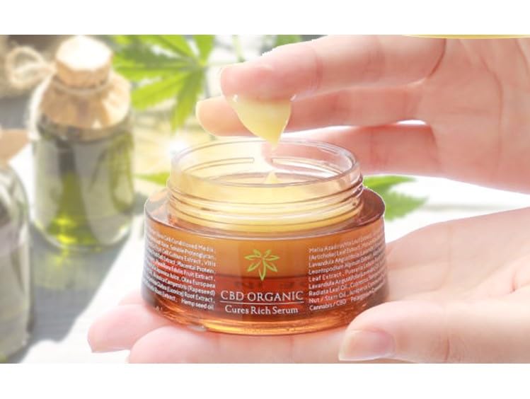 Amazon.co.jp: キュアスリッチセラム 美容クリーム Cures Rich Serum