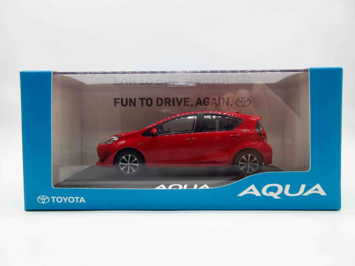 Amazon | 1/30 トヨタ アクア AQUA 後期 カラーサンプル 非売品