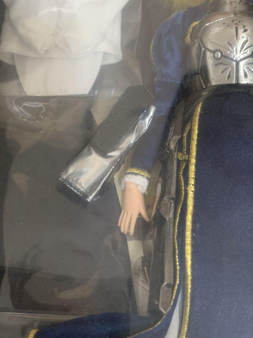 Amazon | アゾン セイバー ドール 品 Fate stay night | 人形・ドール