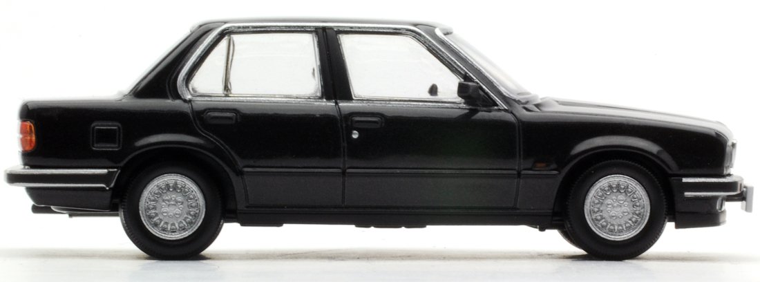 Amazon | トミカリミテッドヴィンテージ LV-N93b BMW 325i 4ドア (黒