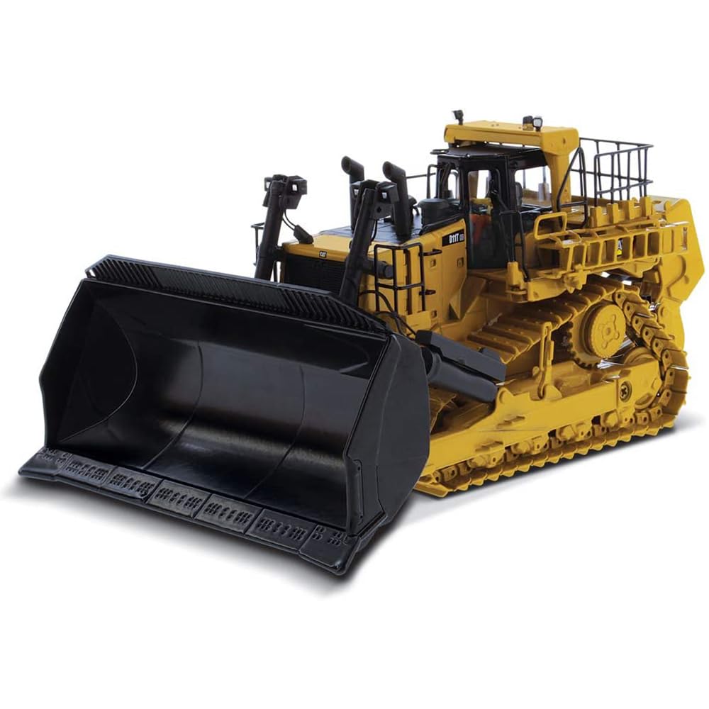 Amazon.com: Diecast Masters 1:50 Scale Caterpillar D11T CD