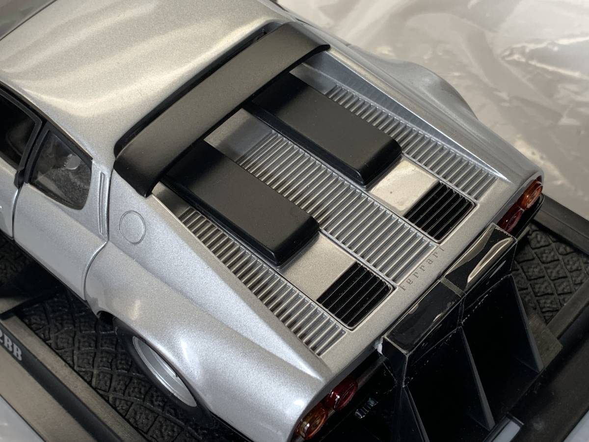 京商 KYOSHO 1/18スケール フェラーリ512 BB （シルバー） 1/18 Kyosho