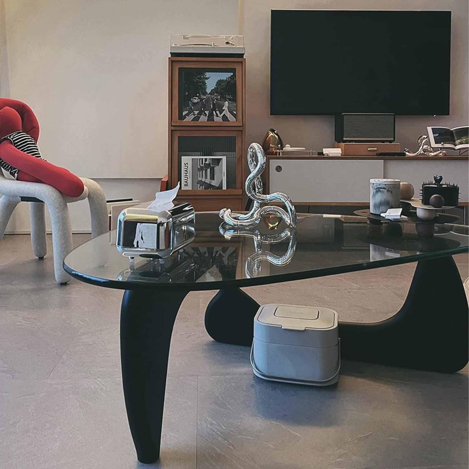 Amazon｜ミッドセンチュリーテーブル、シンプルな三角形ヴィンテージ